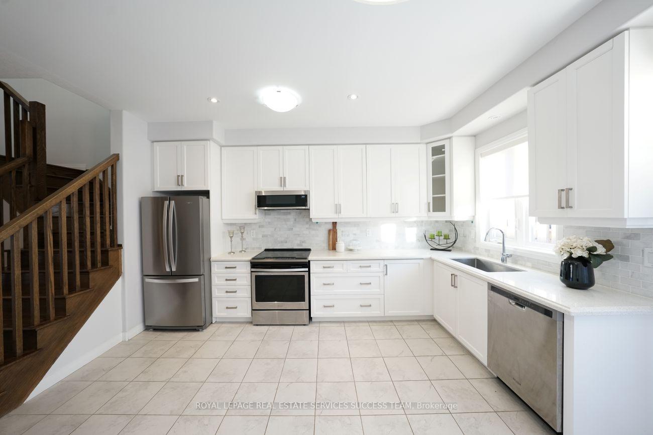 Photo 6 of 51 Soho Street, Hamilton, Stoney Creek — HOMEH