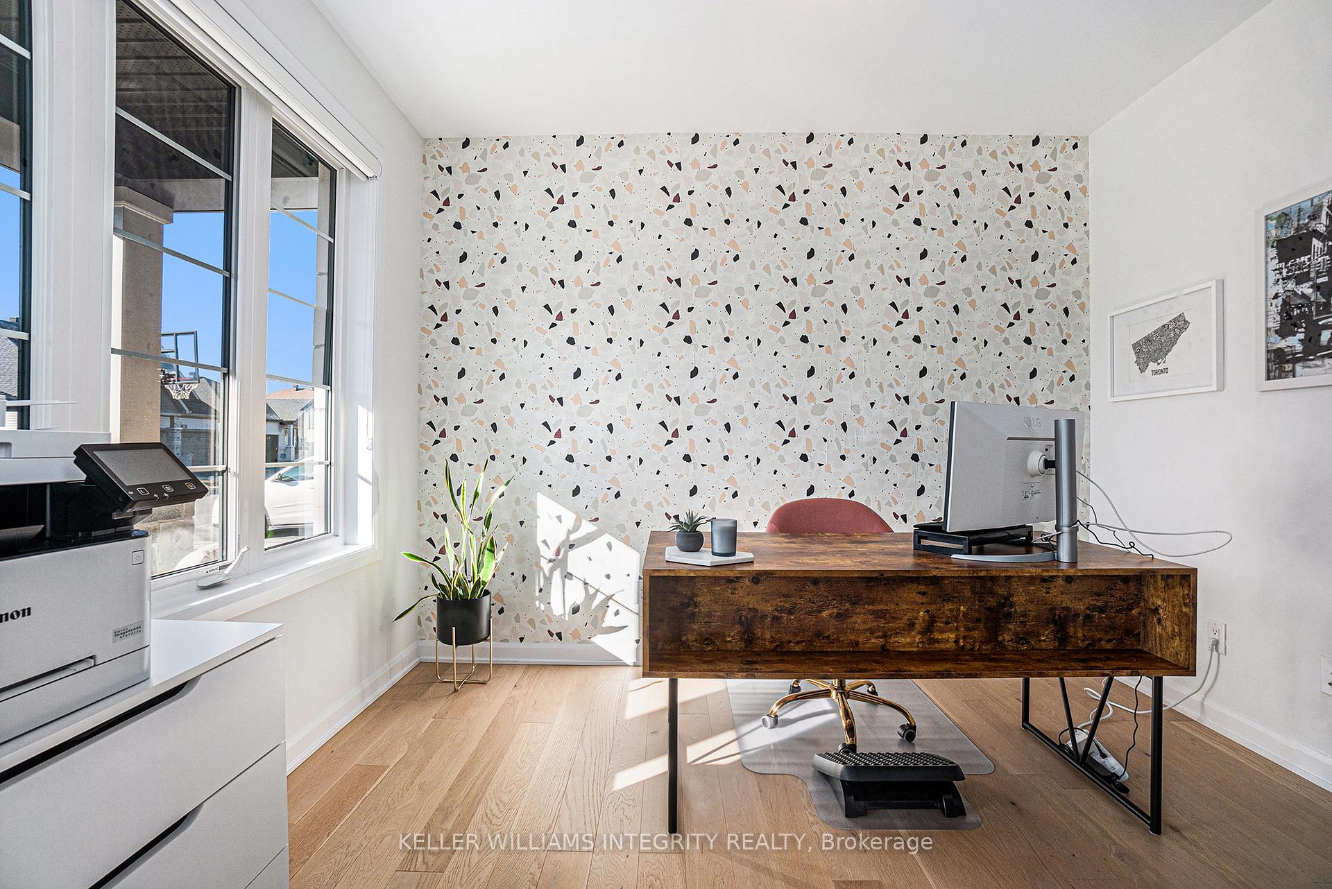 Photo 14 of 29 Conch Way, Ottawa, Mahogany Community — HOMEH