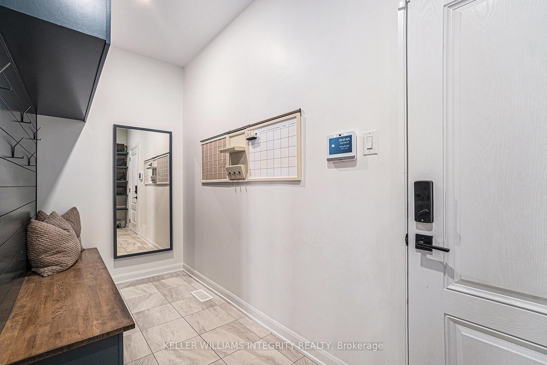 Photo 15 of 29 Conch Way, Ottawa, Mahogany Community — HOMEH