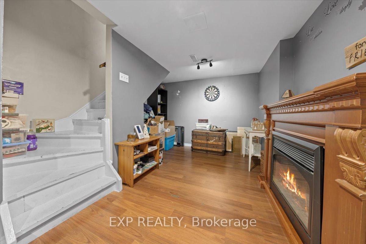 Photo 23 of 73 Stable Way, Ottawa, Kanata - Bridlewood — HOMEH