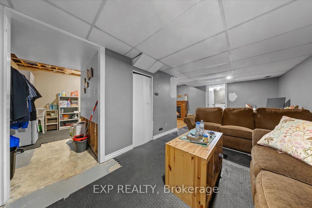 Photo 26 of 73 Stable Way, Ottawa, Kanata - Bridlewood — HOMEH