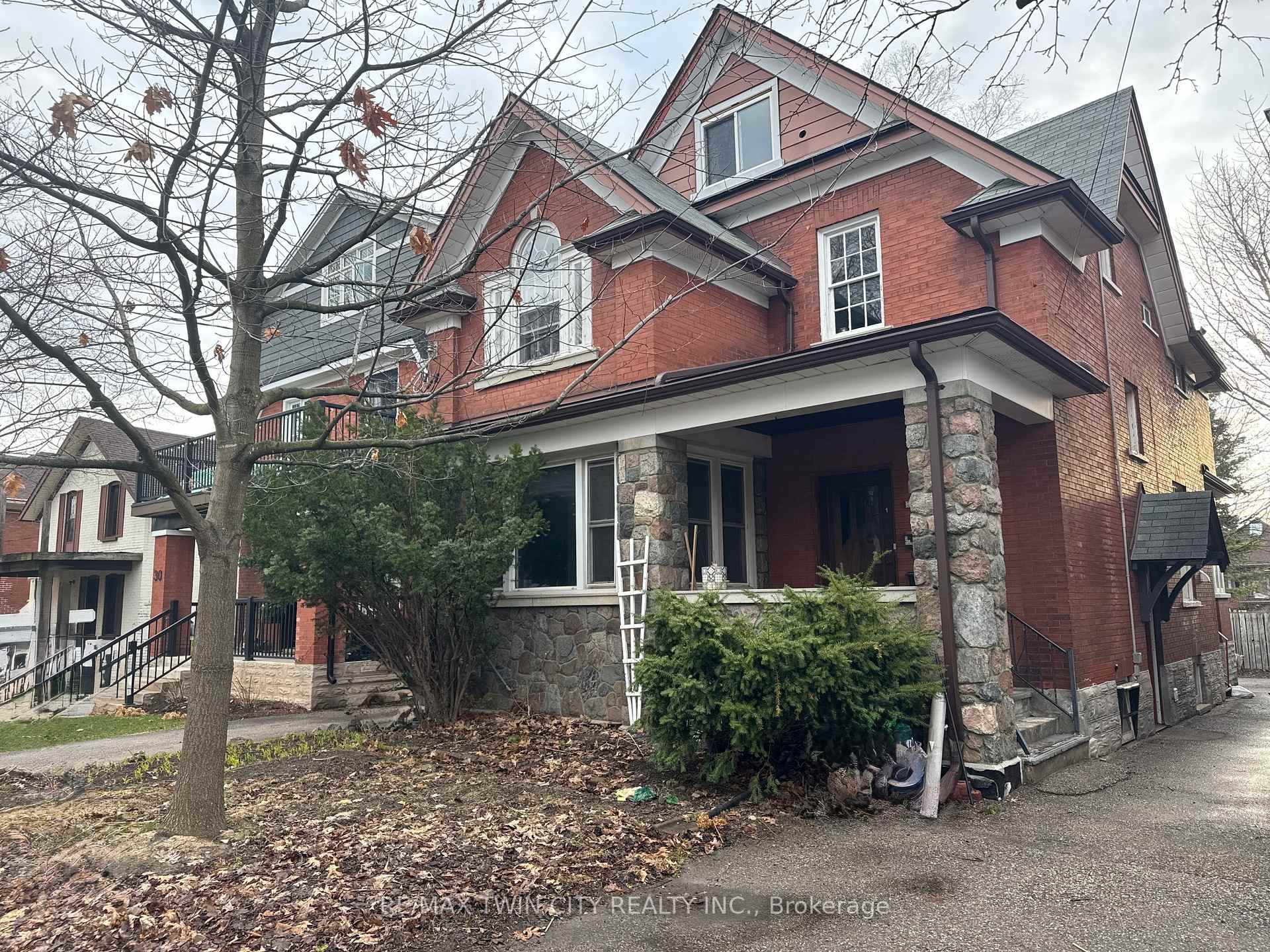 Photo 1 of 32 Simeon Street, Kitchener, Central Frederick — HOMEH
