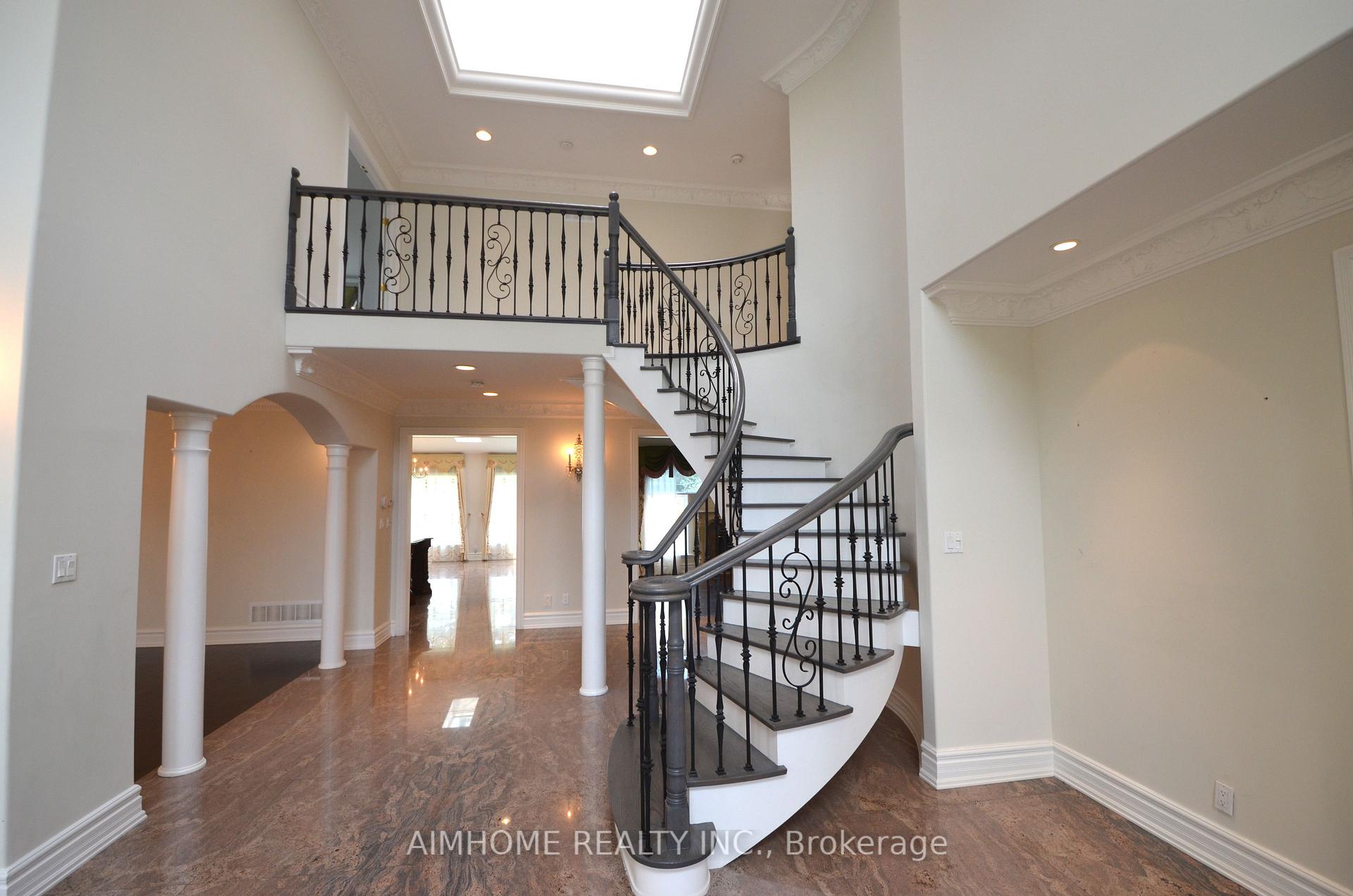 Photo 4 of 6 Chiavatti Drive, Markham, Milliken Mills East — HOMEH