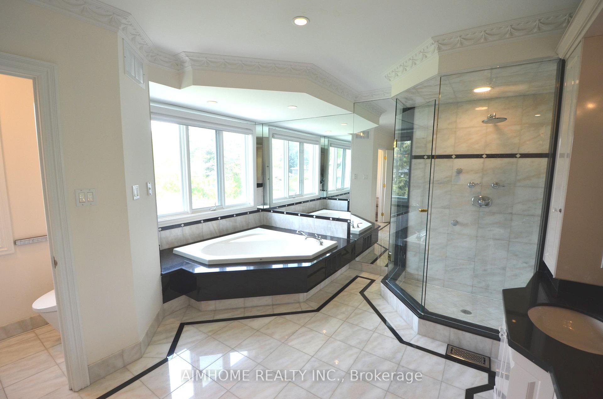 Photo 26 of 6 Chiavatti Drive, Markham, Milliken Mills East — HOMEH