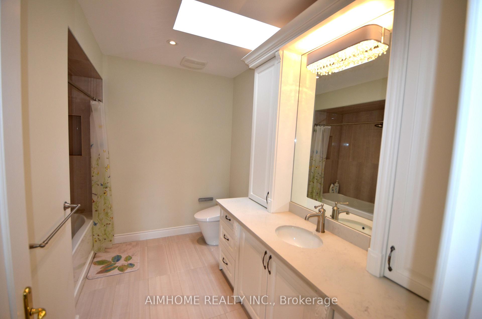 Photo 35 of 6 Chiavatti Drive, Markham, Milliken Mills East — HOMEH