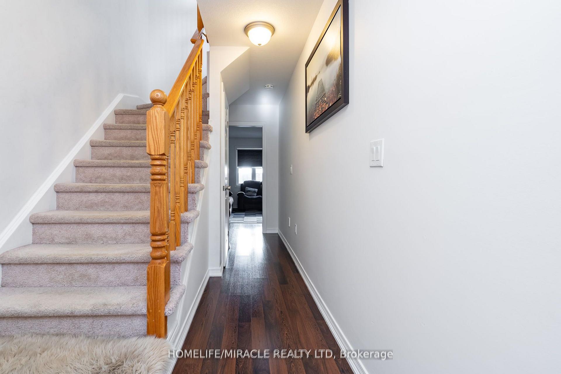 Photo 5 of Unit 8, 701 Homer Watson Boulevard, Kitchener — HOMEH