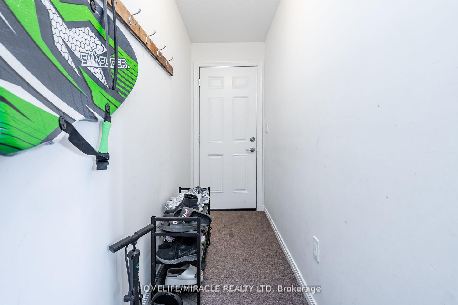 Photo 9 of Unit 8, 701 Homer Watson Boulevard, Kitchener — HOMEH