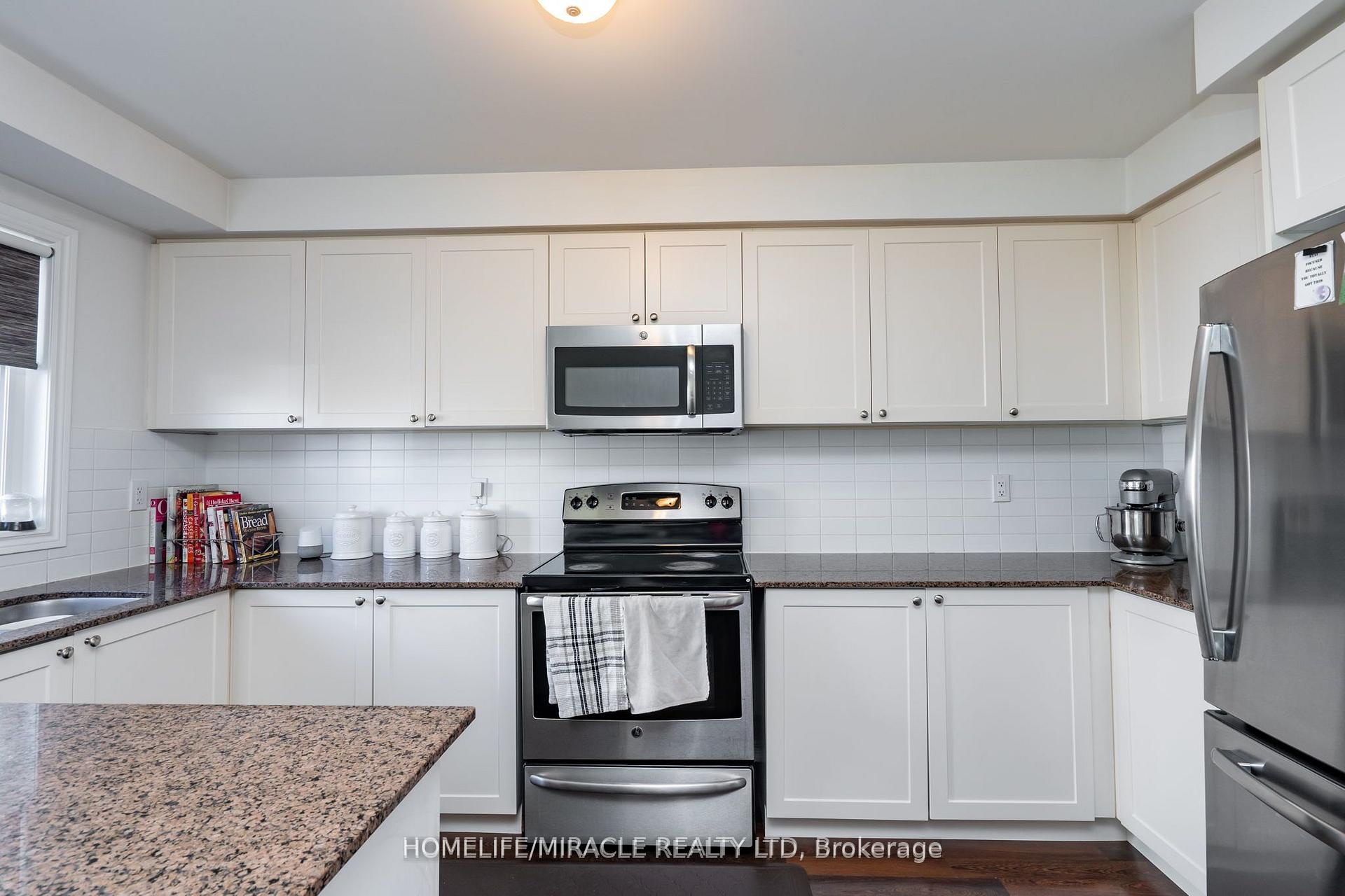 Photo 16 of Unit 8, 701 Homer Watson Boulevard, Kitchener — HOMEH