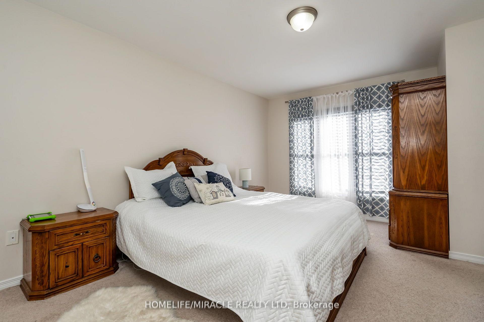 Photo 27 of Unit 8, 701 Homer Watson Boulevard, Kitchener — HOMEH
