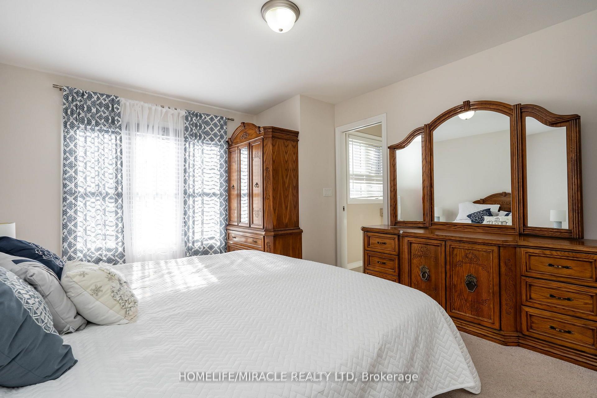 Photo 28 of Unit 8, 701 Homer Watson Boulevard, Kitchener — HOMEH