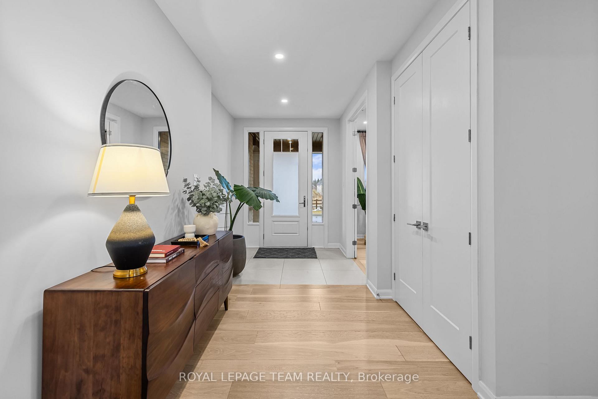 Photo 4 of 54 Ascari Road, Ottawa, Mahogany Community — HOMEH