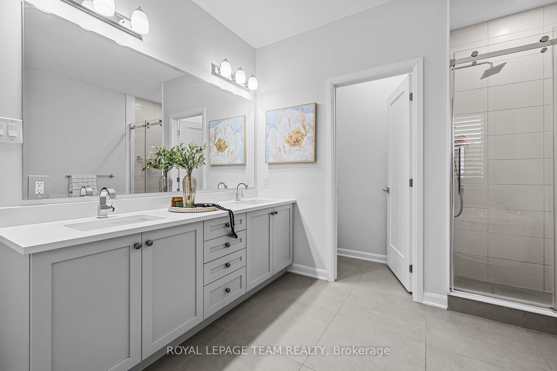 Photo 24 of 54 Ascari Road, Ottawa, Mahogany Community — HOMEH