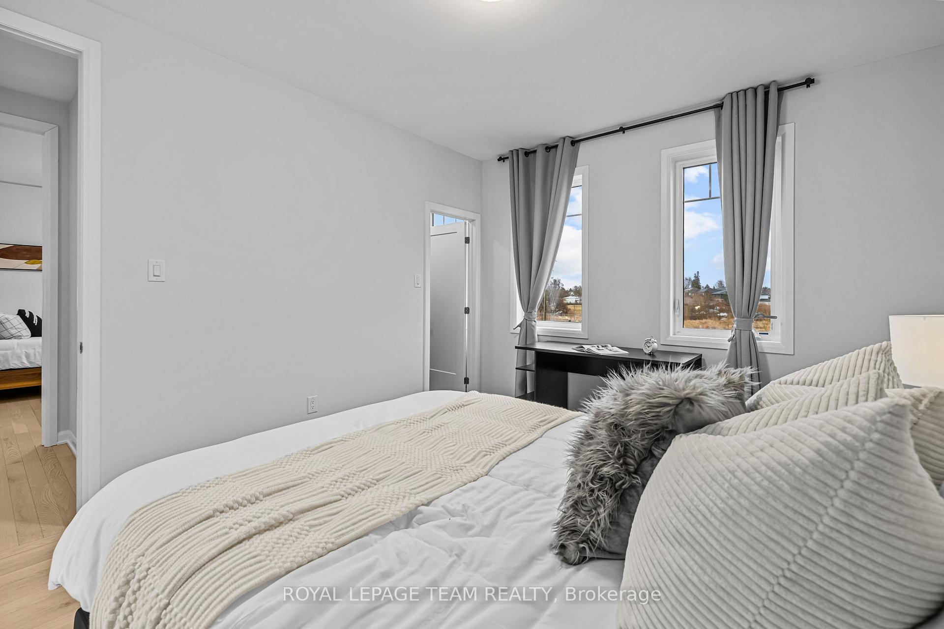 Photo 26 of 54 Ascari Road, Ottawa, Mahogany Community — HOMEH