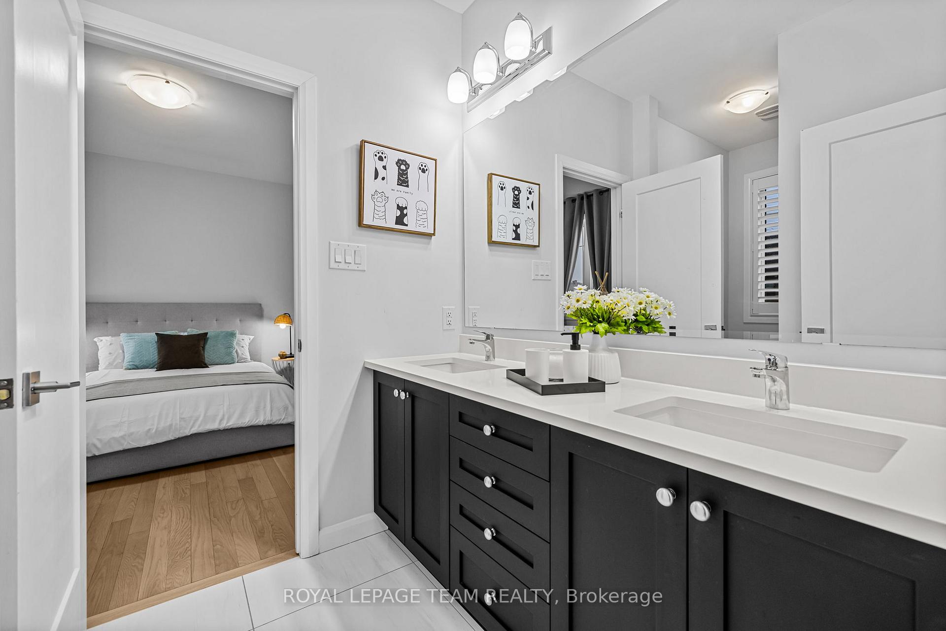 Photo 32 of 54 Ascari Road, Ottawa, Mahogany Community — HOMEH