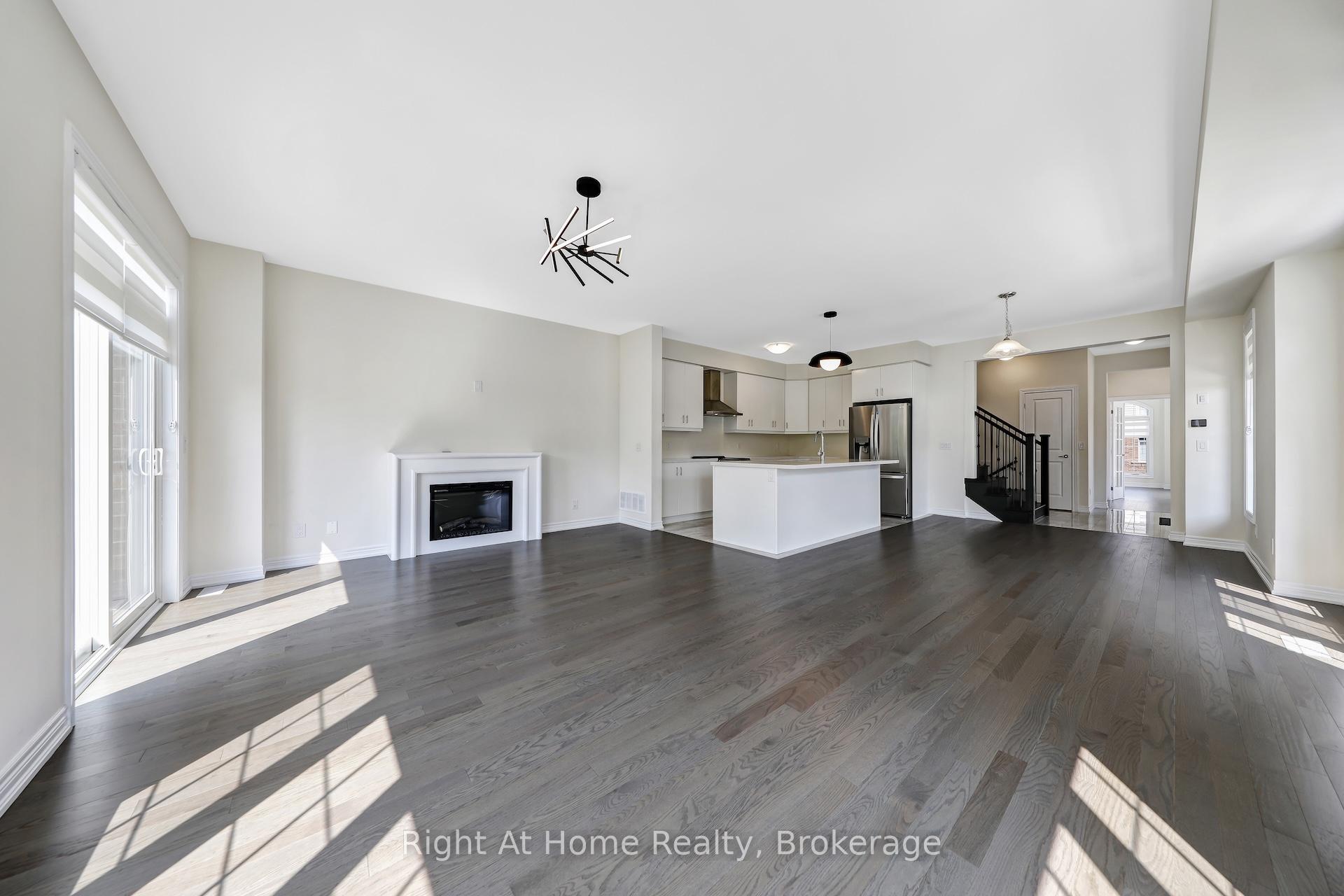 Photo 12 of 226 Broadacre Drive, Kitchener — HOMEH