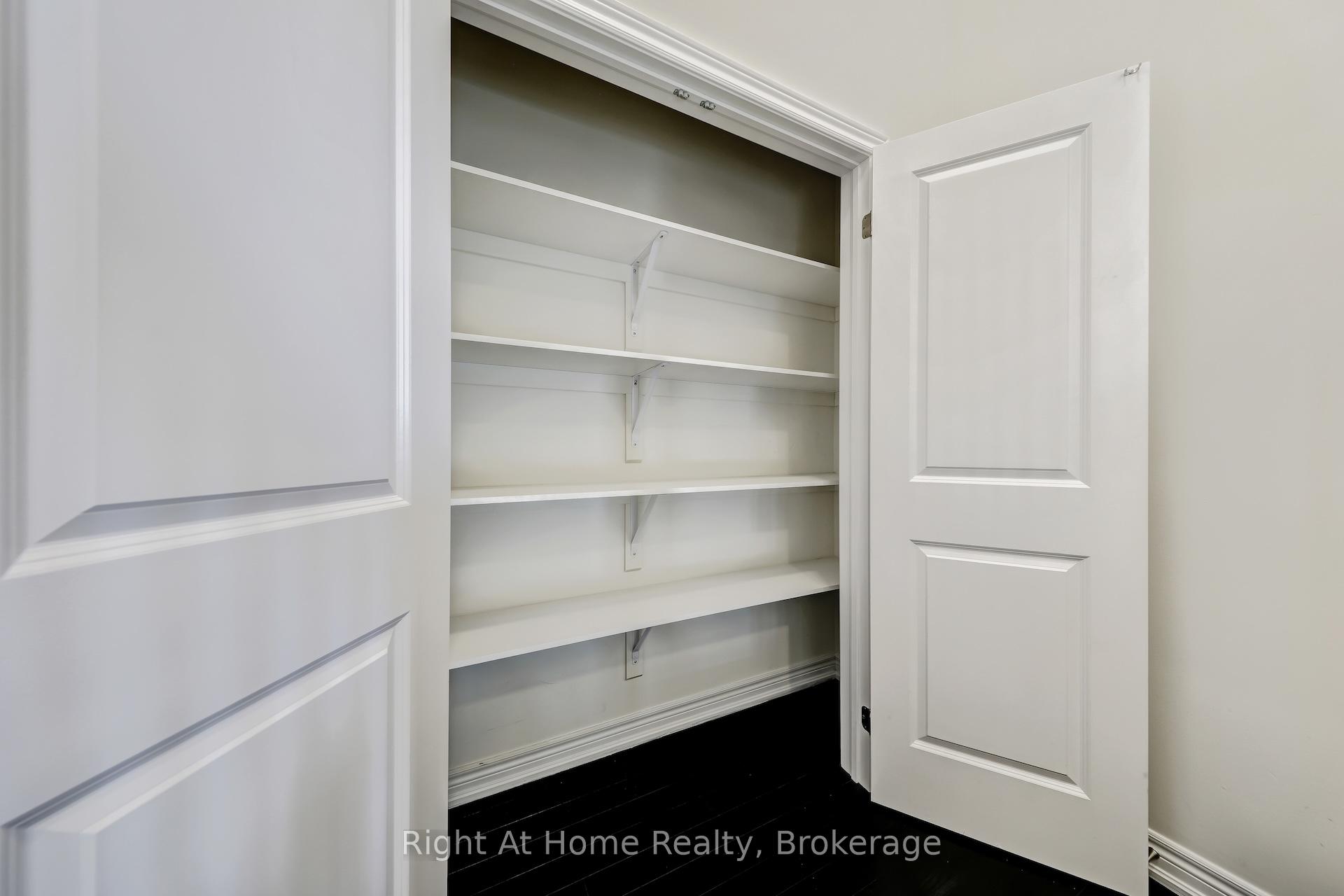 Photo 22 of 226 Broadacre Drive, Kitchener — HOMEH