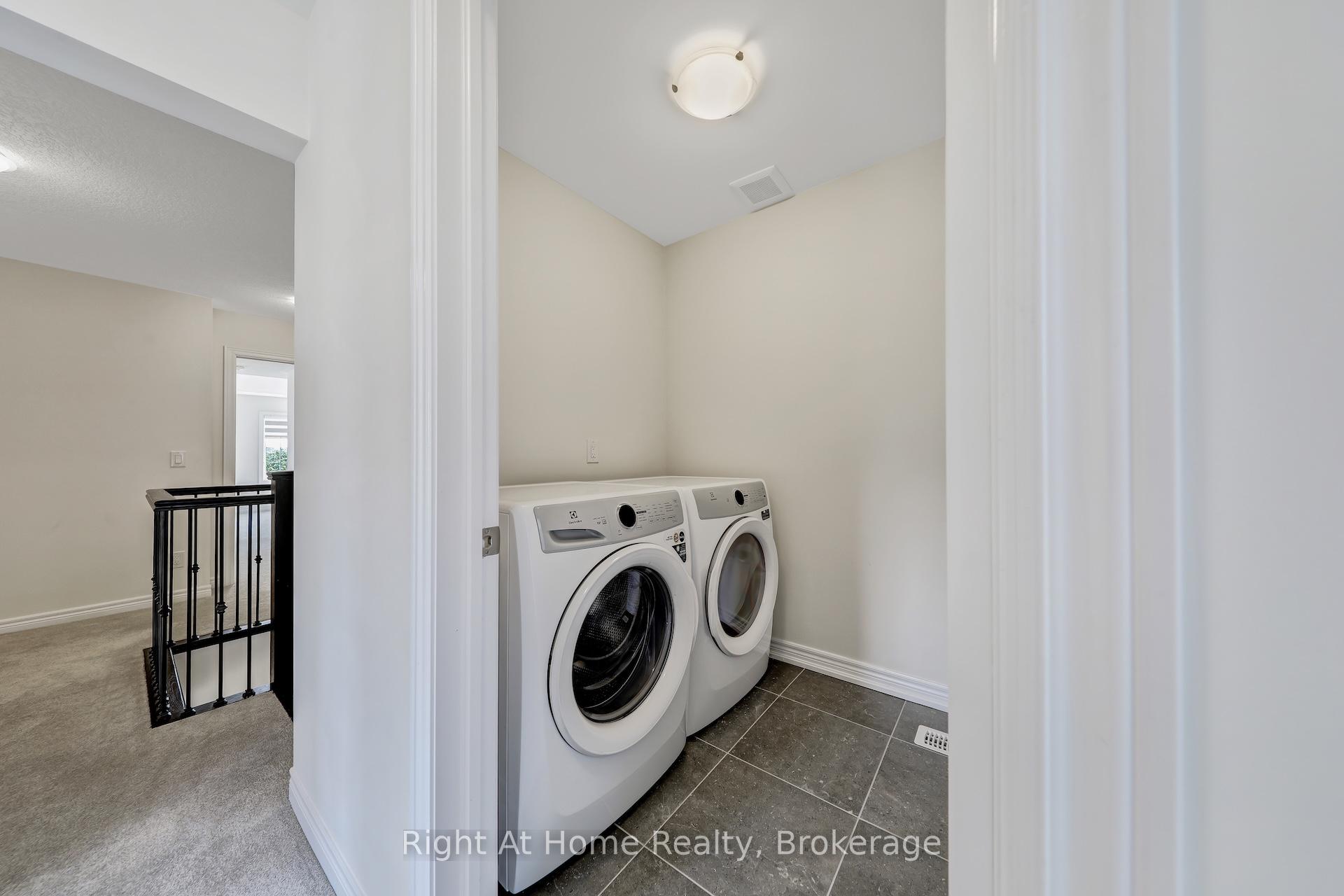 Photo 25 of 226 Broadacre Drive, Kitchener — HOMEH