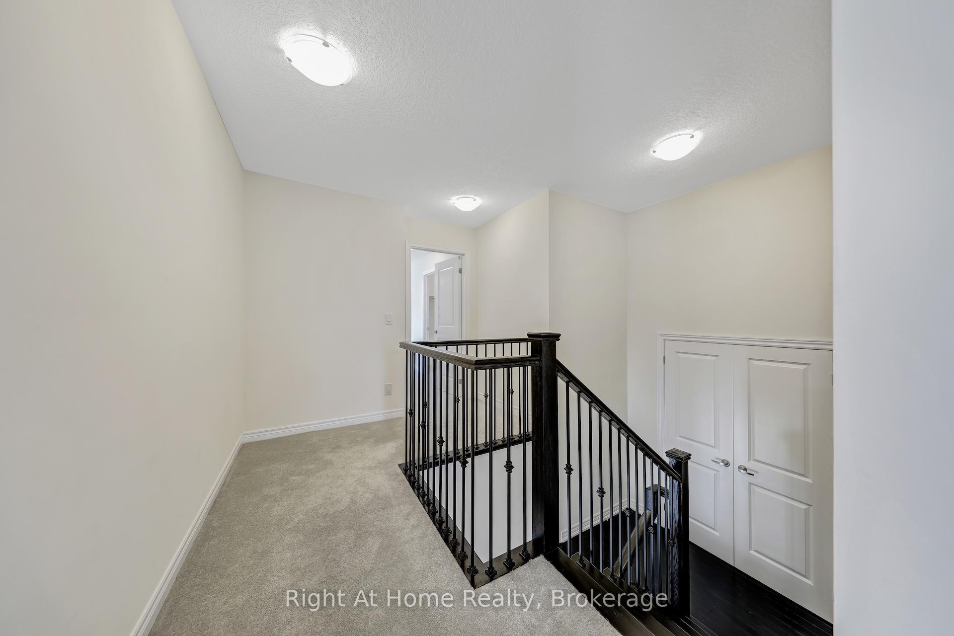 Photo 31 of 226 Broadacre Drive, Kitchener — HOMEH