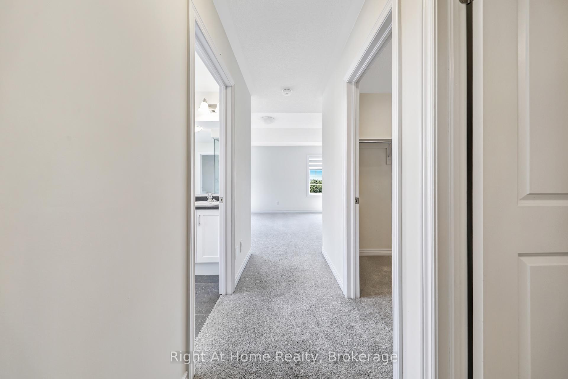 Photo 32 of 226 Broadacre Drive, Kitchener — HOMEH