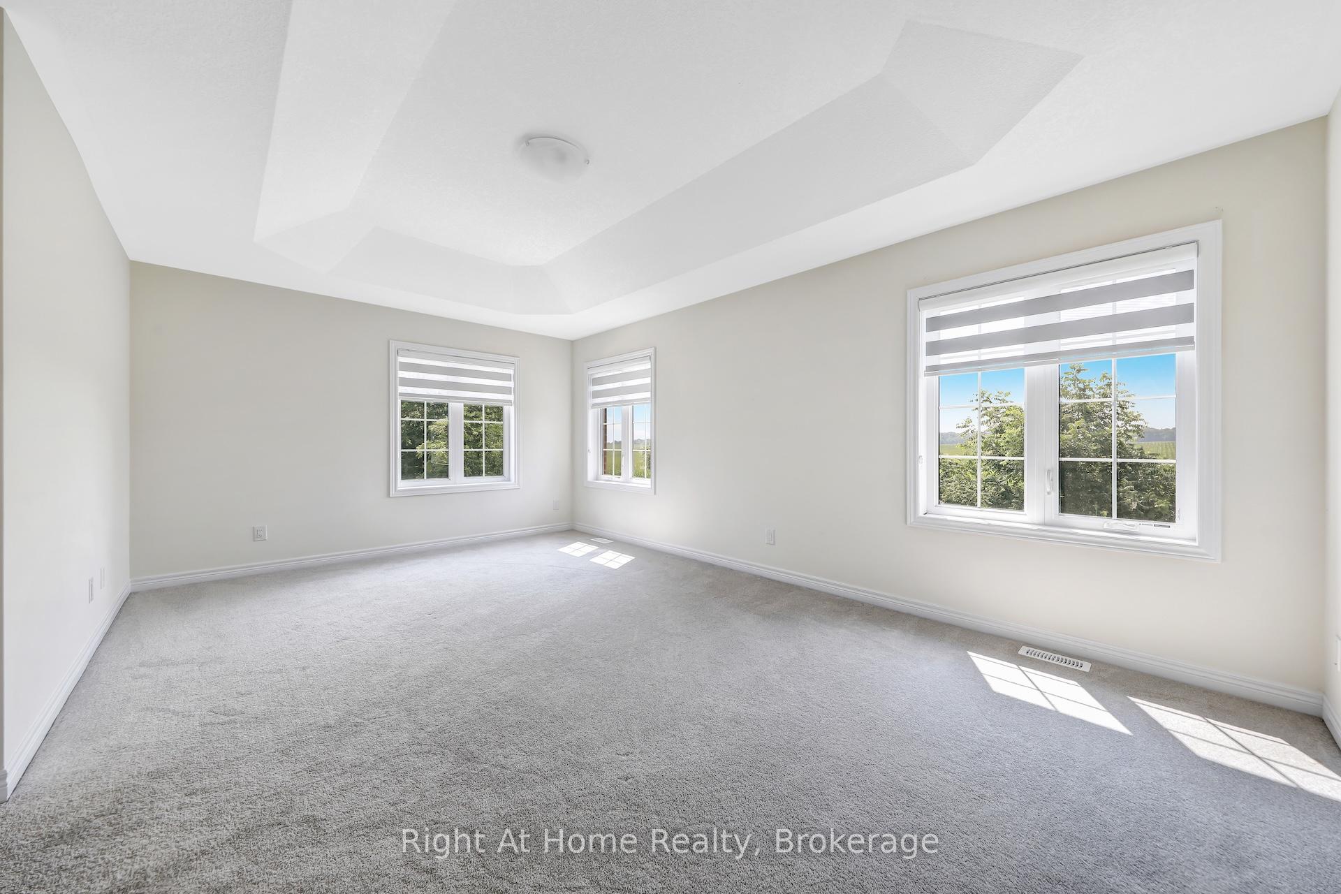 Photo 40 of 226 Broadacre Drive, Kitchener — HOMEH