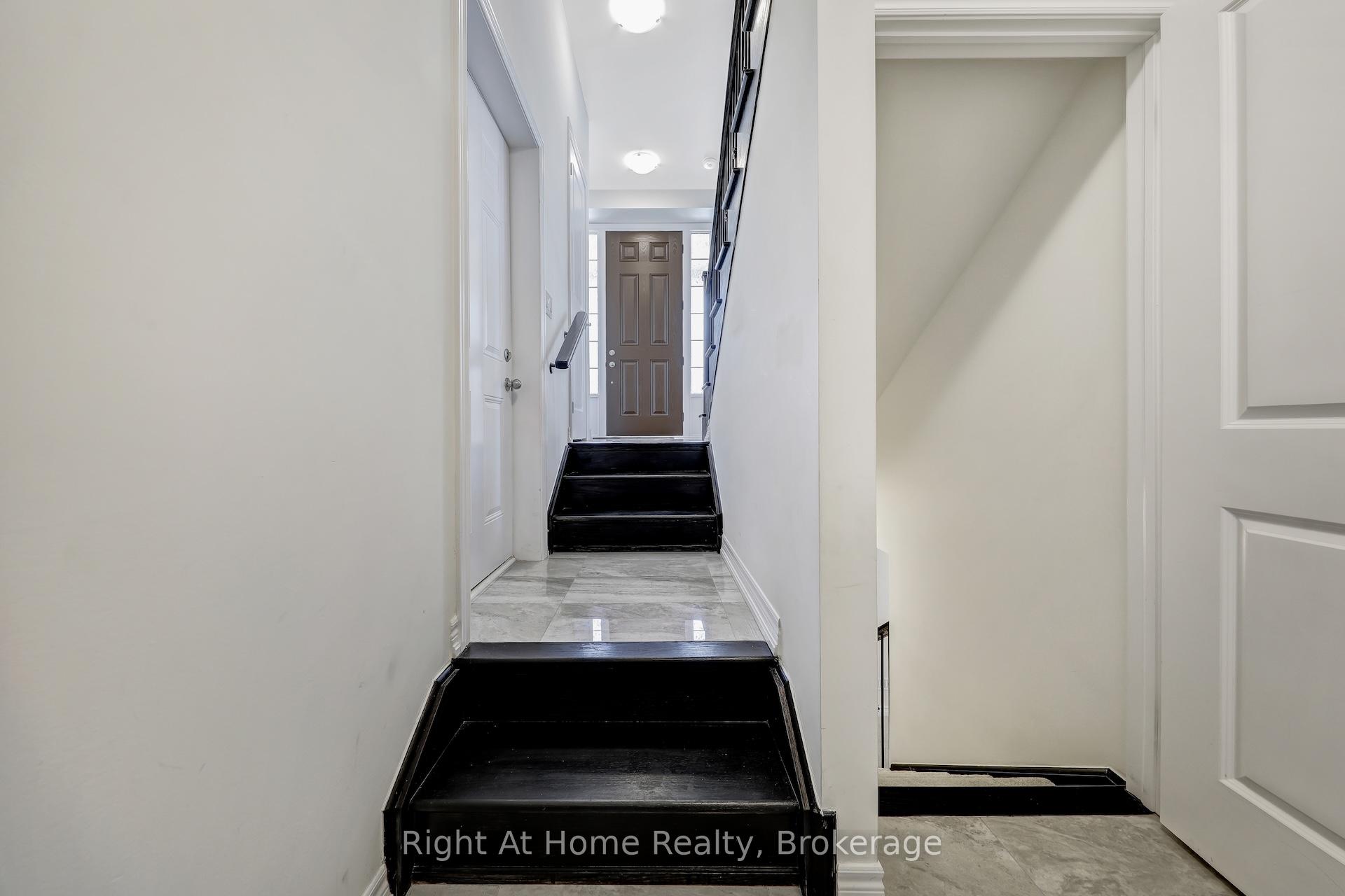 Photo 42 of 226 Broadacre Drive, Kitchener — HOMEH