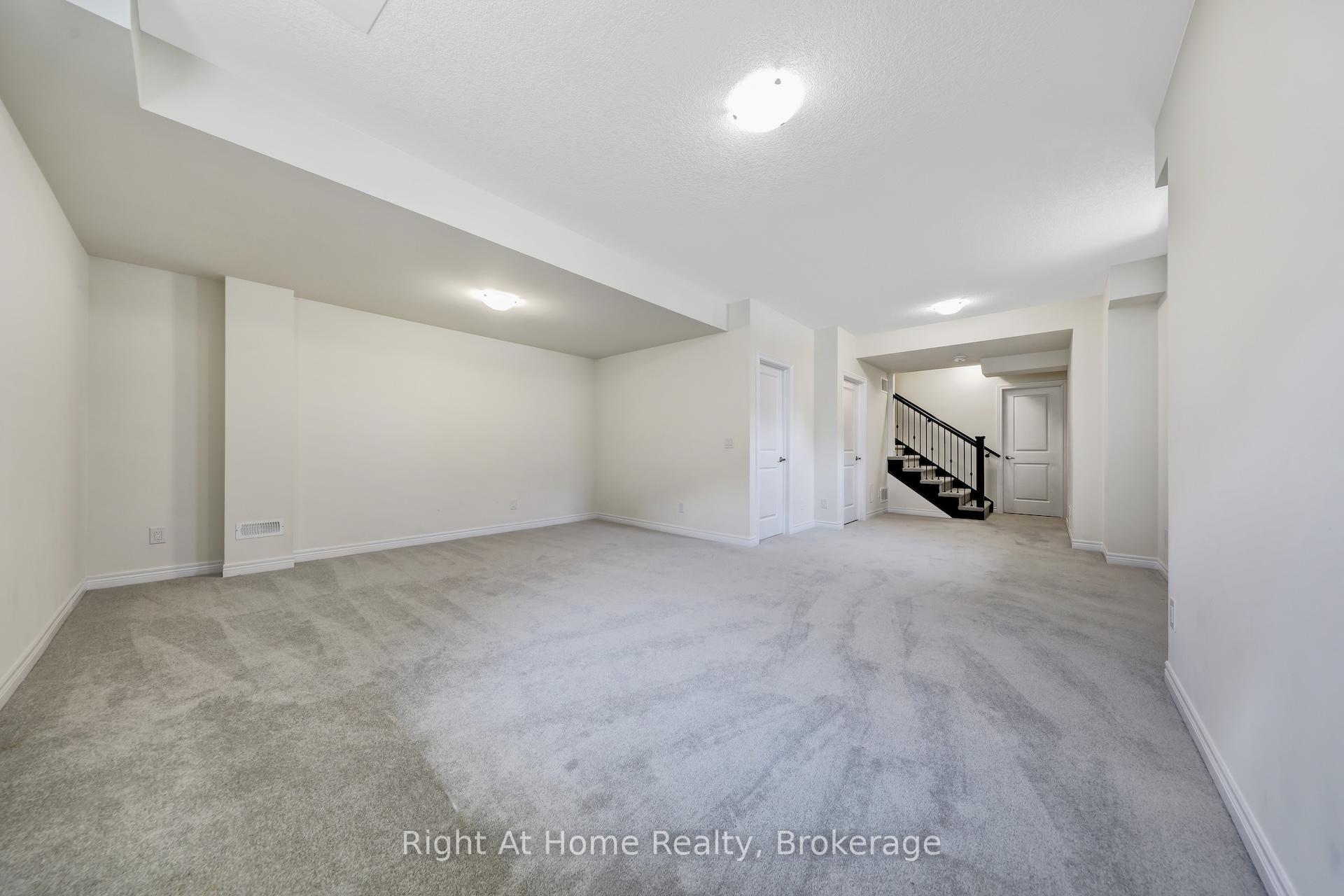 Photo 44 of 226 Broadacre Drive, Kitchener — HOMEH