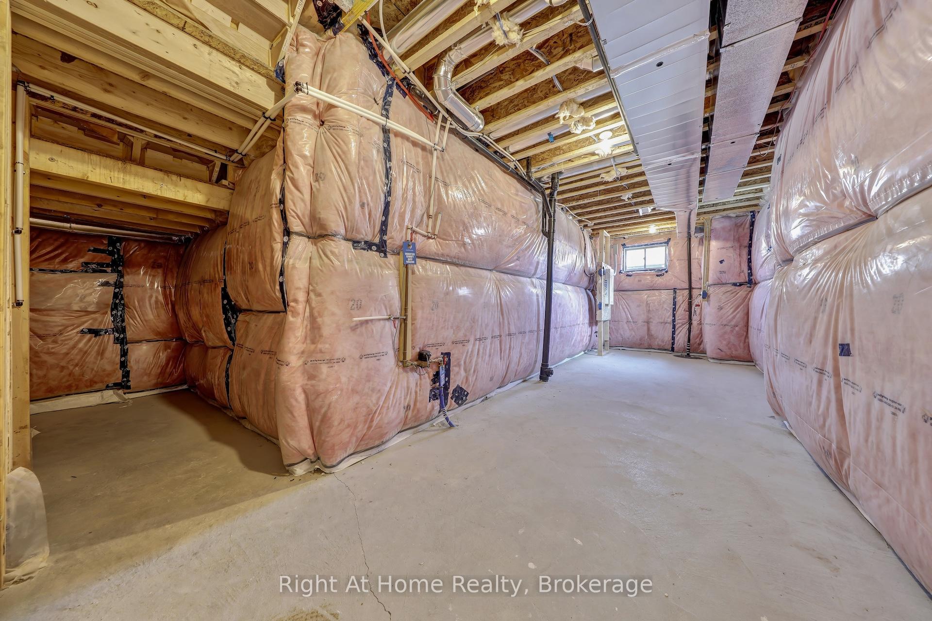 Photo 48 of 226 Broadacre Drive, Kitchener — HOMEH