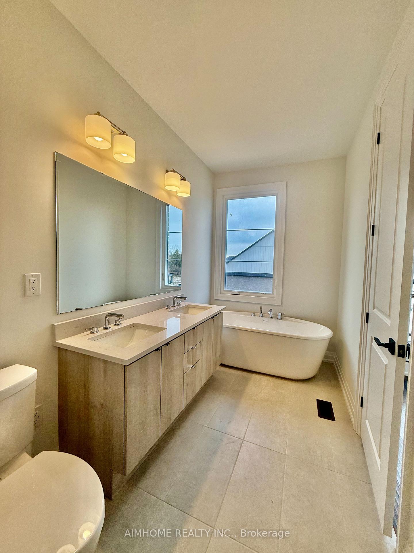 Photo 10 of 52 Balance Crescent, Markham, Cachet — HOMEH