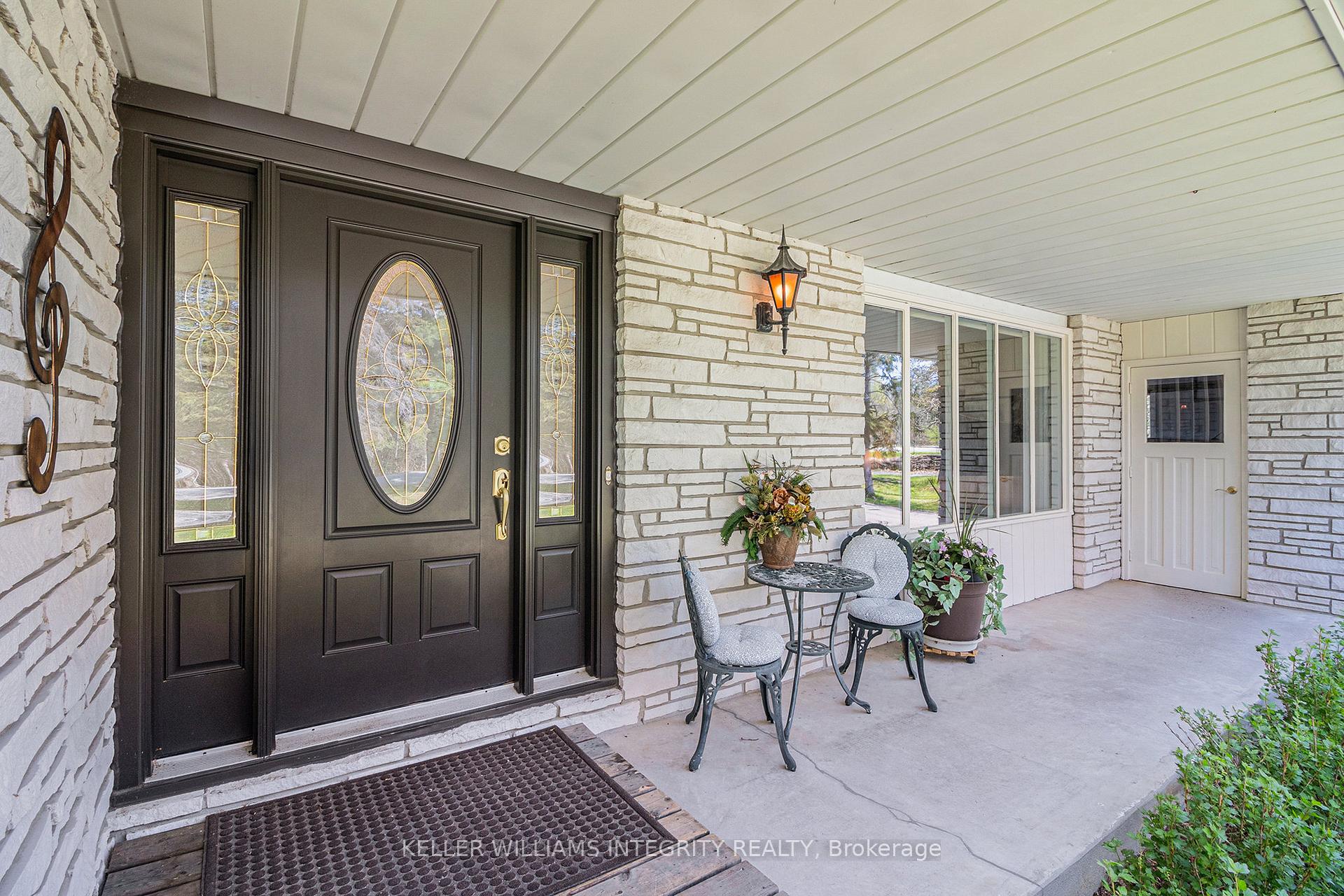 Photo 4 of 114 Constance Lake Road, Ottawa, Kanata - Kanata (North East) — HOMEH