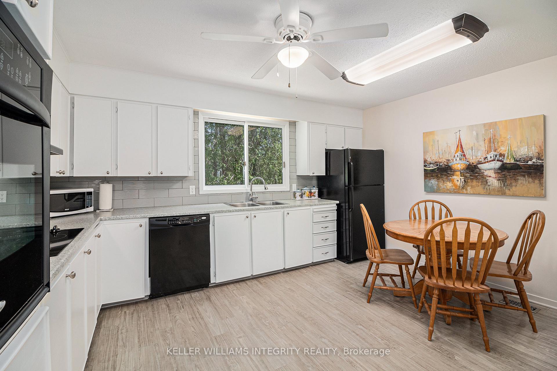 Photo 14 of 114 Constance Lake Road, Ottawa, Kanata - Kanata (North East) — HOMEH