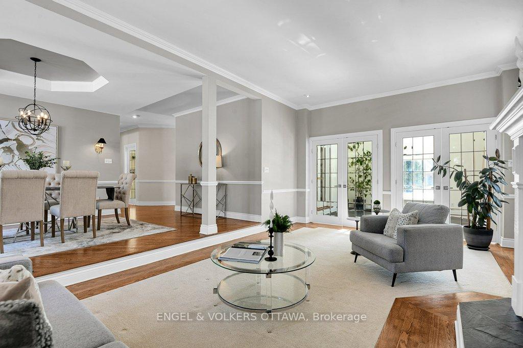 Photo 7 of 1323 Scharfgate Drive, Ottawa, Manotick Village & Manotick Estates — HOMEH