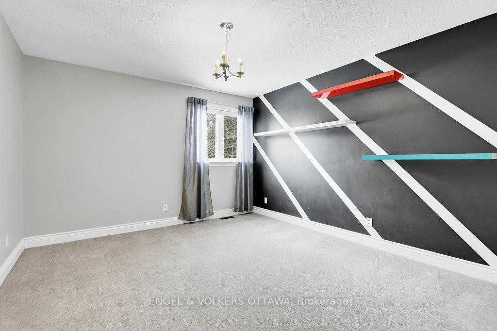 Photo 26 of 1323 Scharfgate Drive, Ottawa, Manotick Village & Manotick Estates — HOMEH