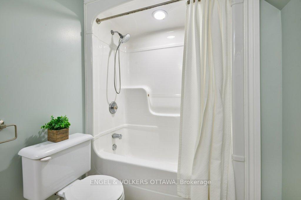 Photo 28 of 1323 Scharfgate Drive, Ottawa, Manotick Village & Manotick Estates — HOMEH