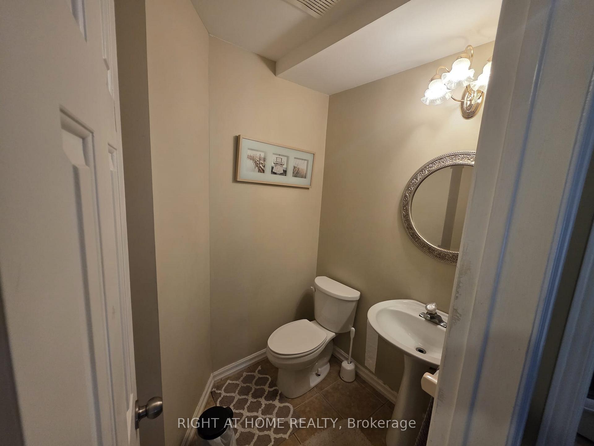 Photo 17 of 15 Lorilee Crescent, Kitchener, Forest Heights — HOMEH