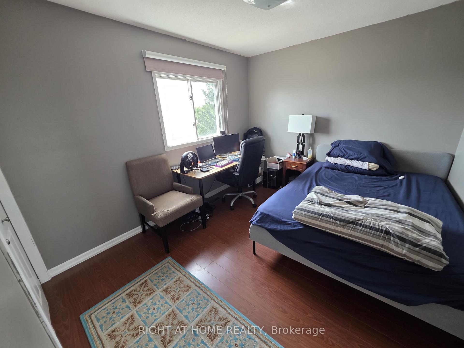 Photo 26 of 15 Lorilee Crescent, Kitchener, Forest Heights — HOMEH