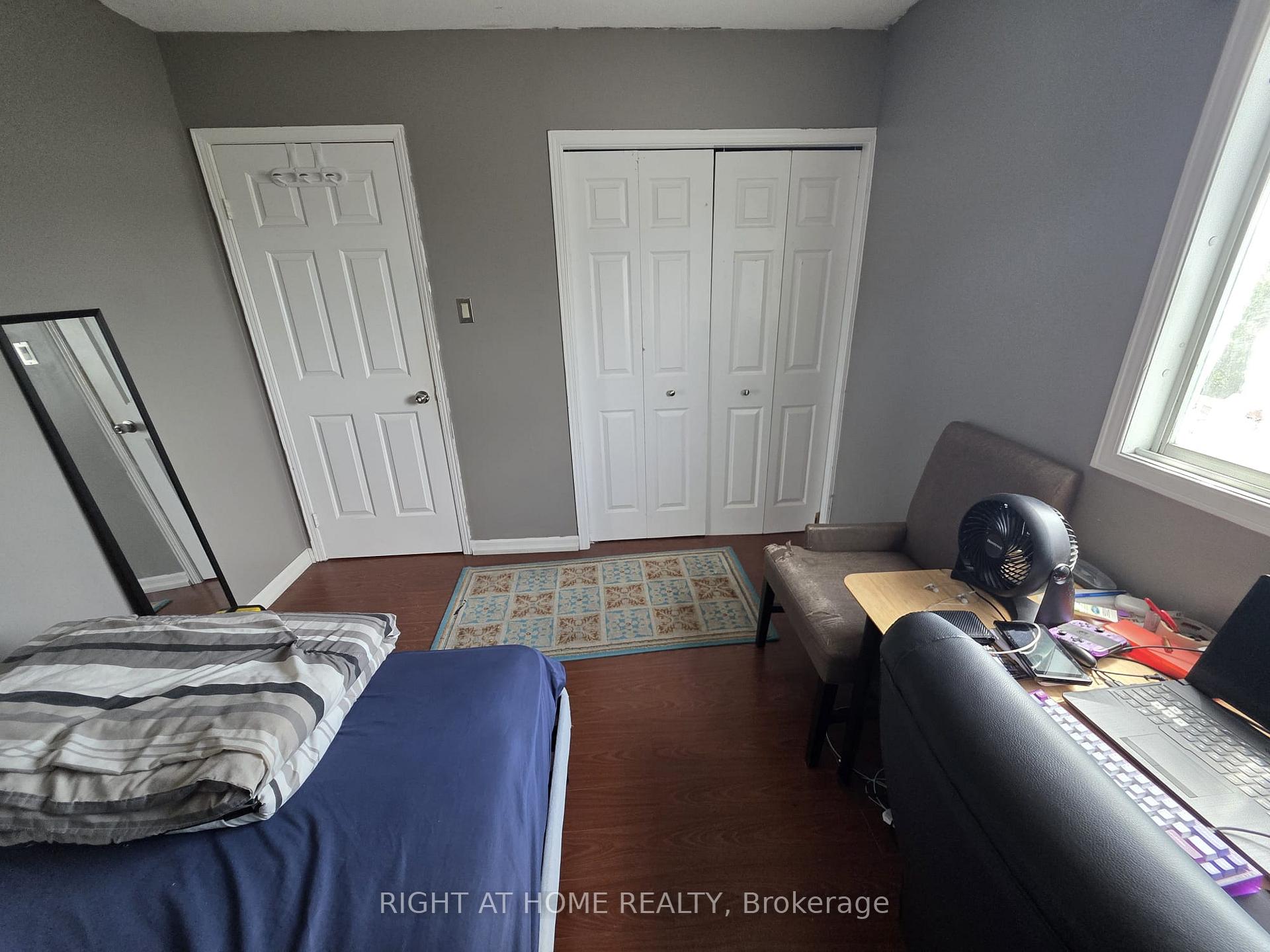 Photo 27 of 15 Lorilee Crescent, Kitchener, Forest Heights — HOMEH