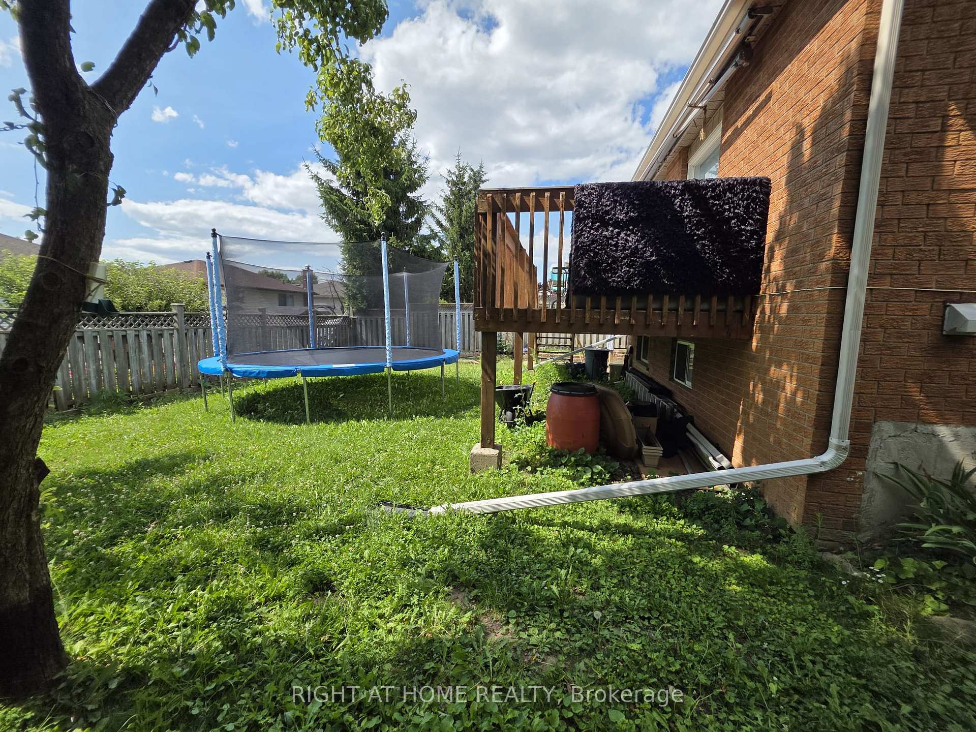 Photo 47 of 15 Lorilee Crescent, Kitchener, Forest Heights — HOMEH