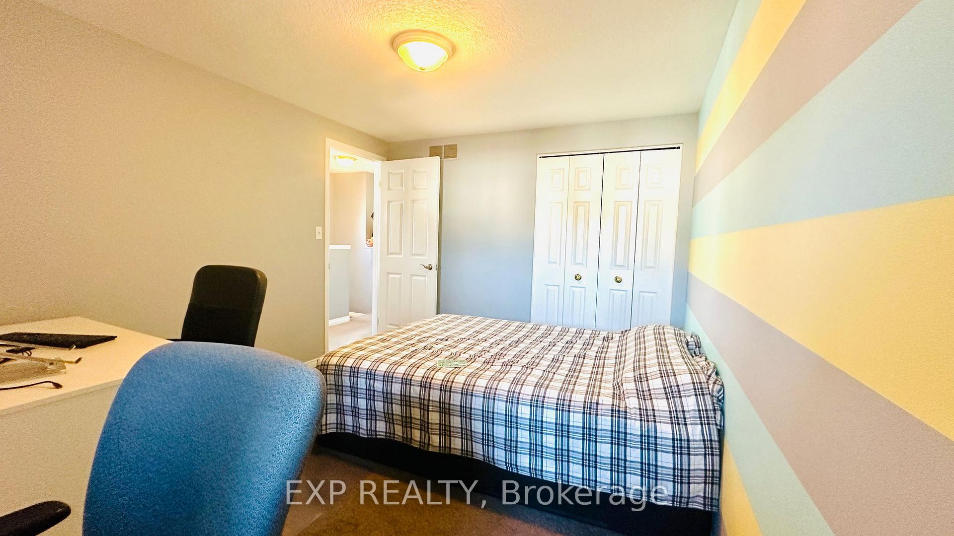 Photo 14 of 40 Max Becker Drive, Kitchener — HOMEH