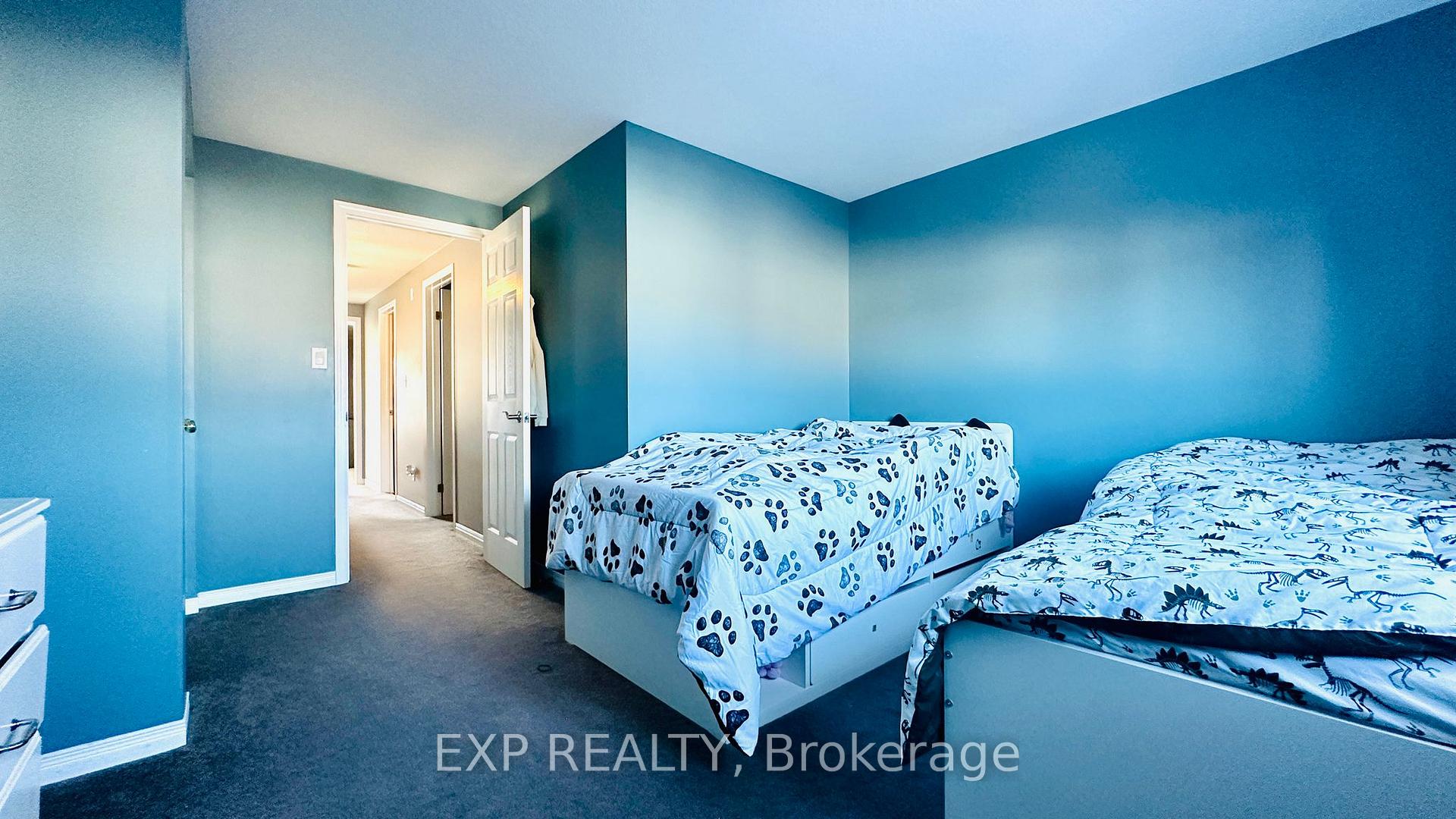 Photo 18 of 40 Max Becker Drive, Kitchener — HOMEH