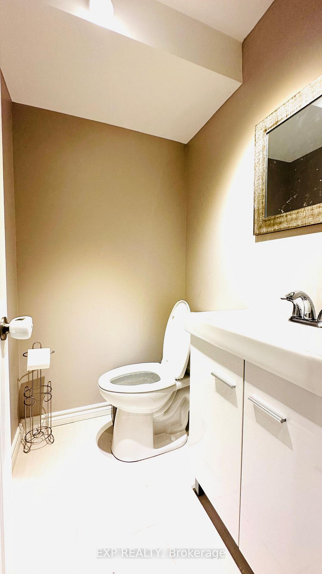 Photo 21 of 40 Max Becker Drive, Kitchener — HOMEH