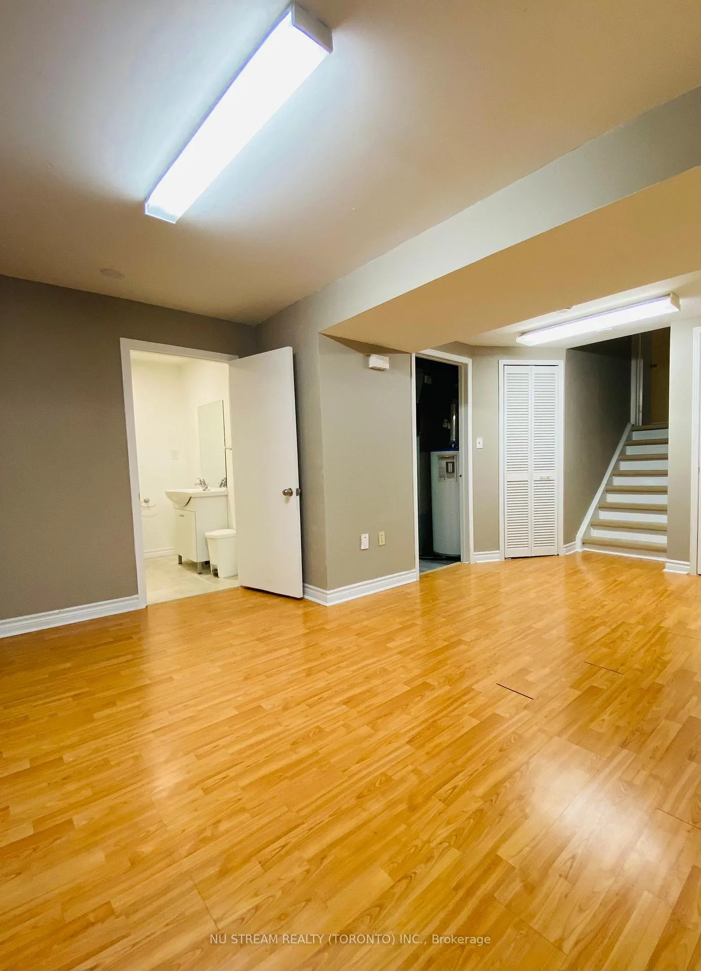 Photo 12 of Unit Basmt, 10 Southdale Drive, Markham, Bullock — HOMEH
