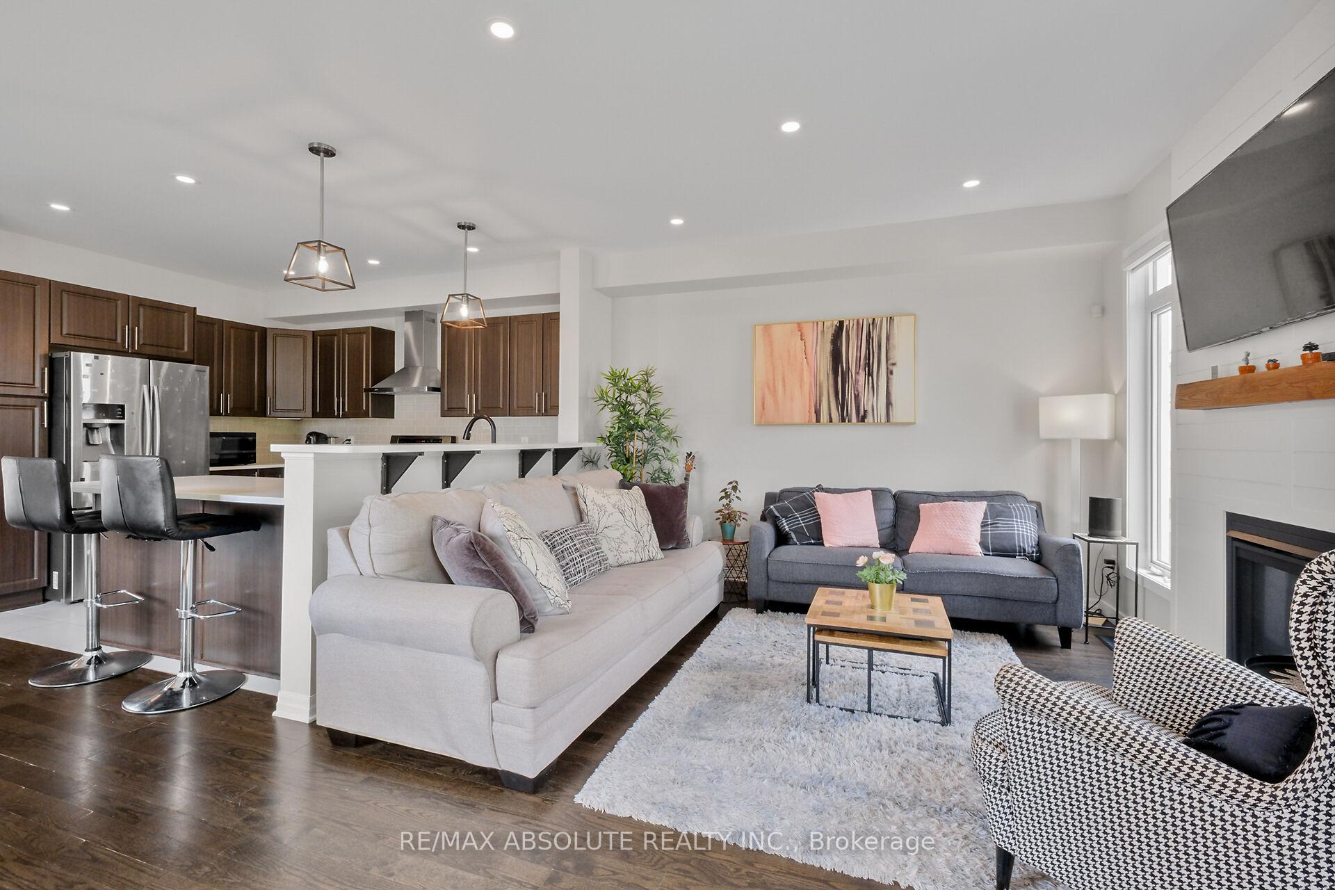 Photo 17 of 243 Overberg Way, Ottawa, Kanata - Emerald Meadows/Trailwest — HOMEH