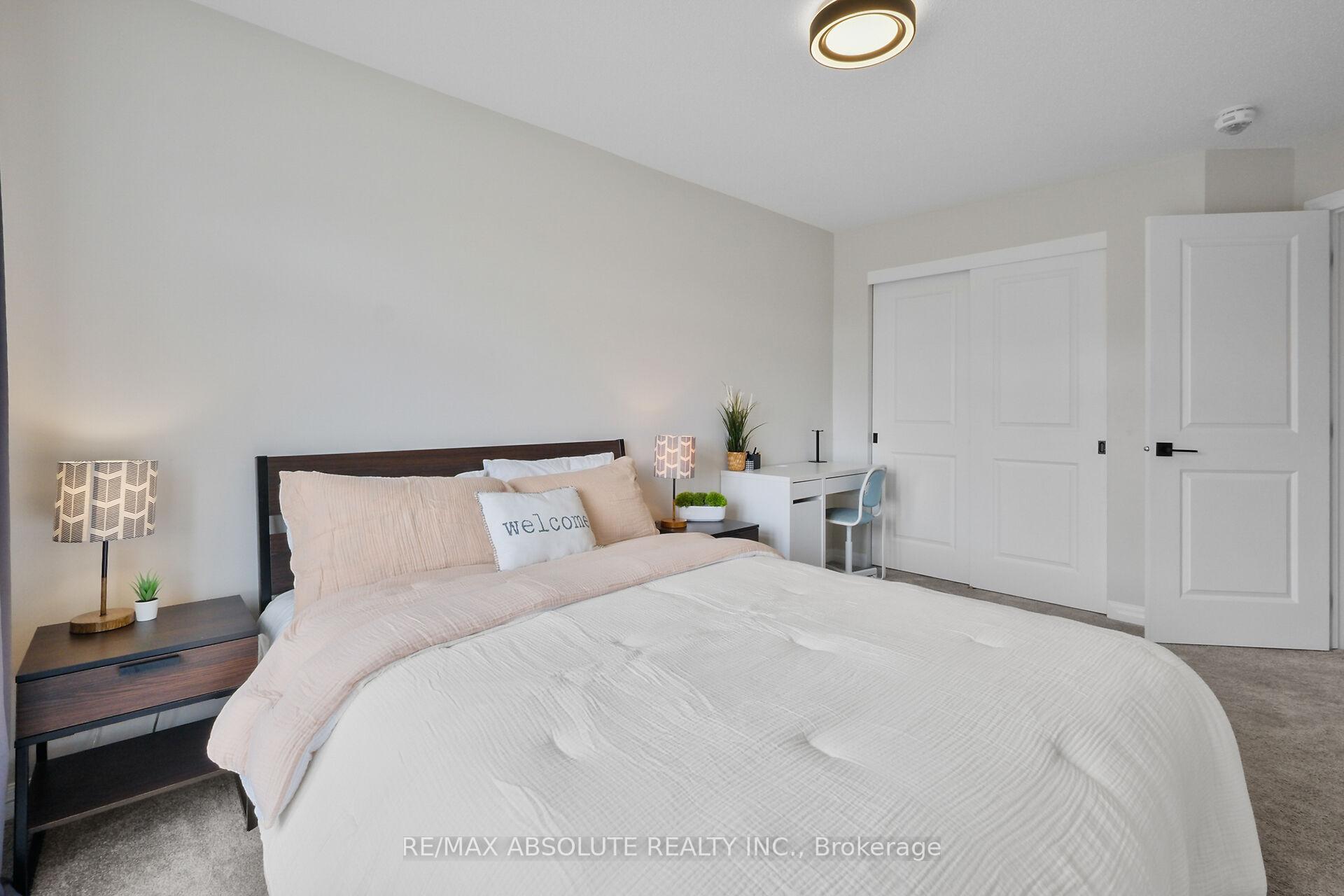 Photo 29 of 243 Overberg Way, Ottawa, Kanata - Emerald Meadows/Trailwest — HOMEH