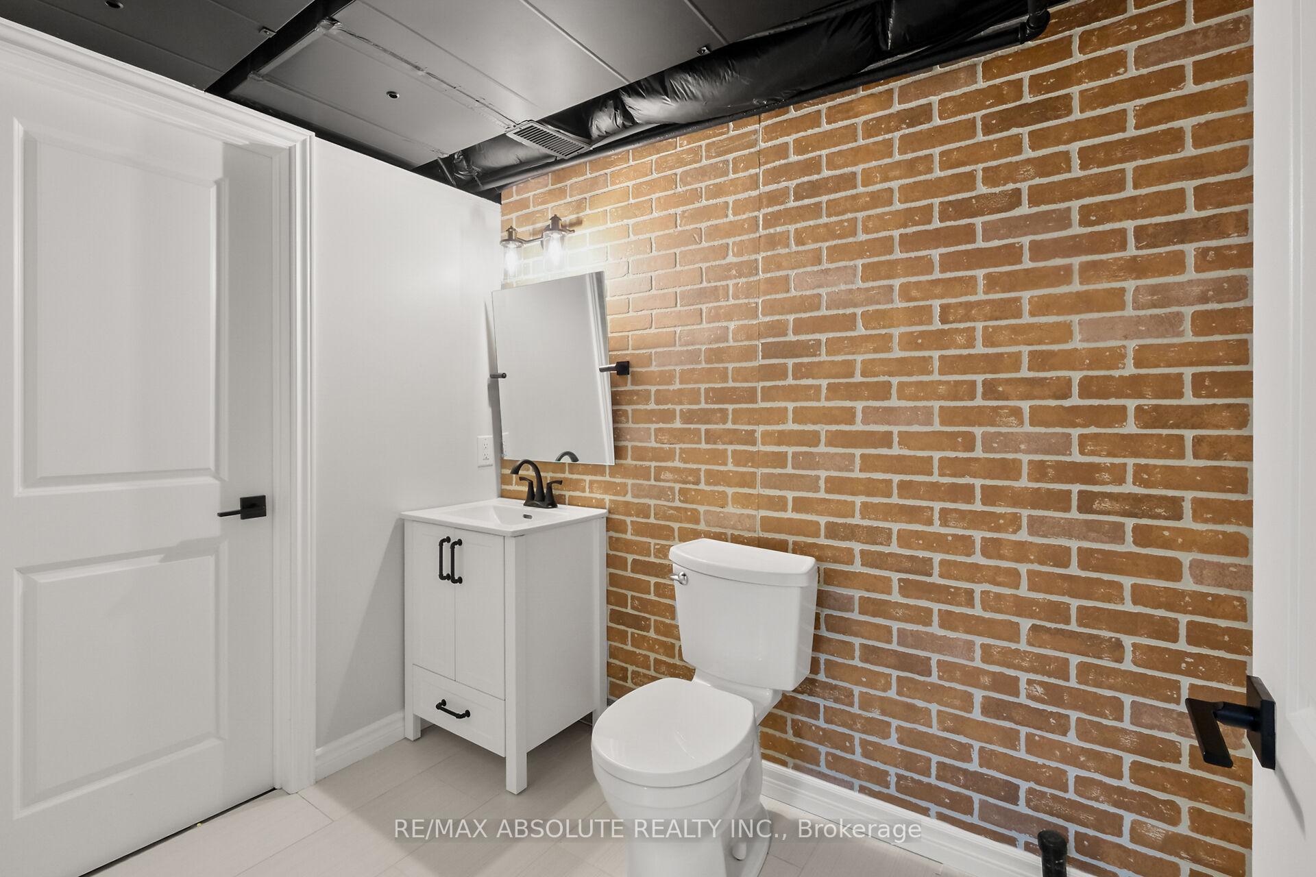 Photo 41 of 243 Overberg Way, Ottawa, Kanata - Emerald Meadows/Trailwest — HOMEH