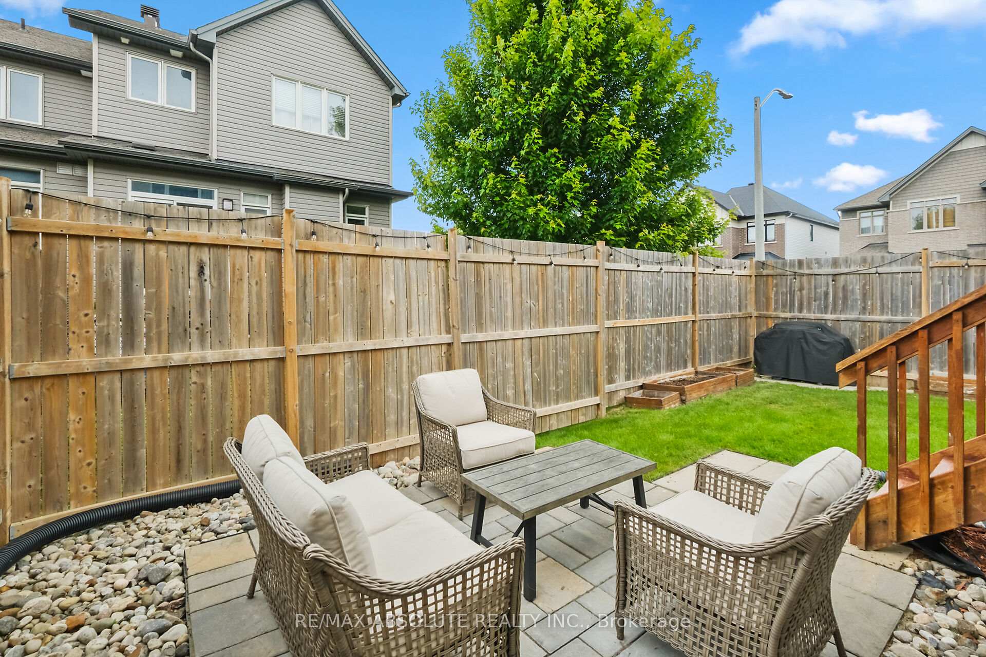 Photo 43 of 243 Overberg Way, Ottawa, Kanata - Emerald Meadows/Trailwest — HOMEH