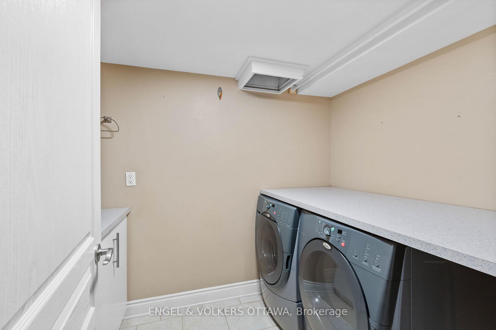 Photo 34 of 5785 Longhearth Way, Ottawa, Manotick East to Manotick Station — HOMEH
