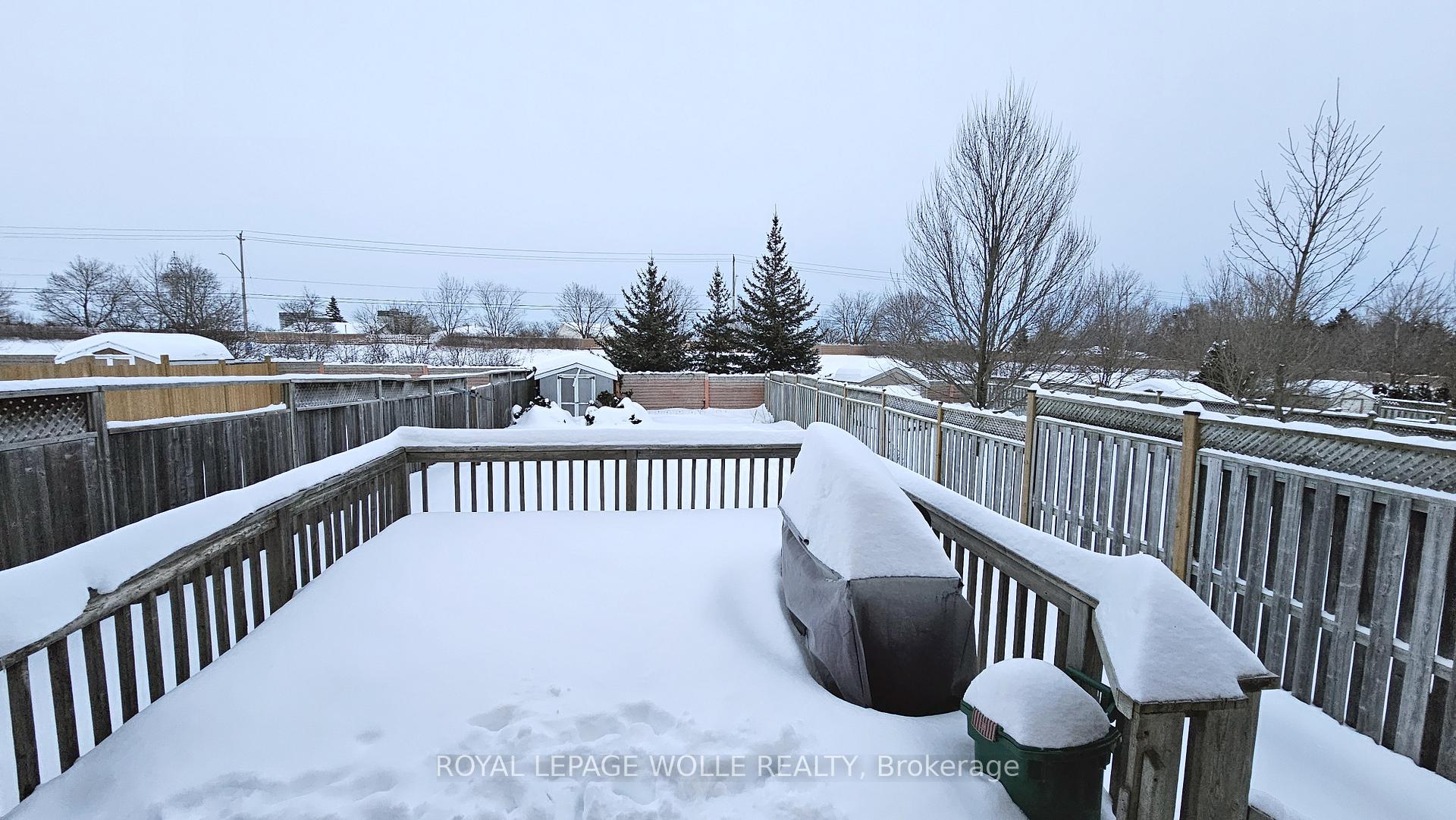Photo 13 of 238 Benesfort Crescent, Kitchener — HOMEH