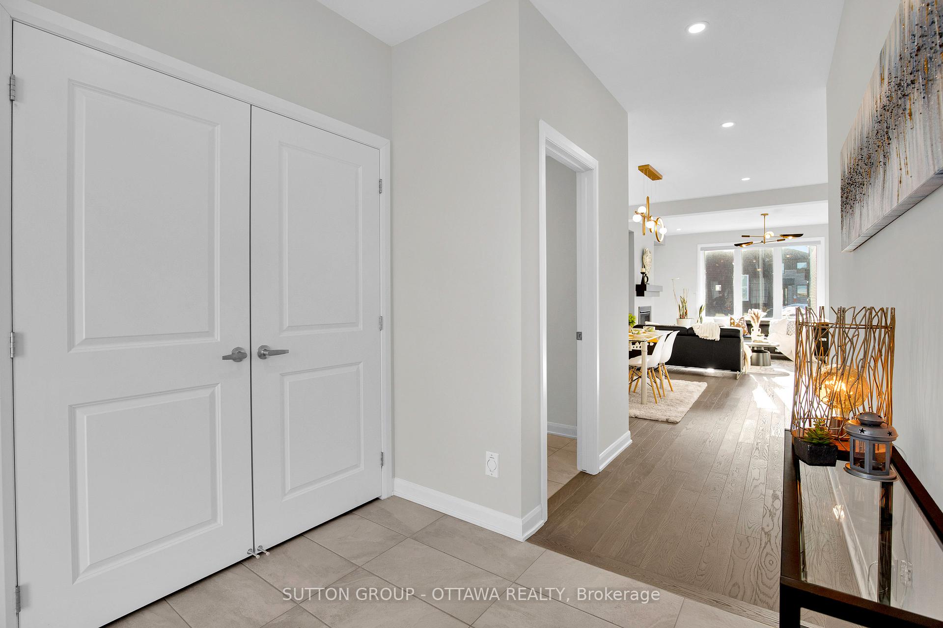 Photo 4 of 1021 Offley Road, Ottawa, Mahogany Community — HOMEH