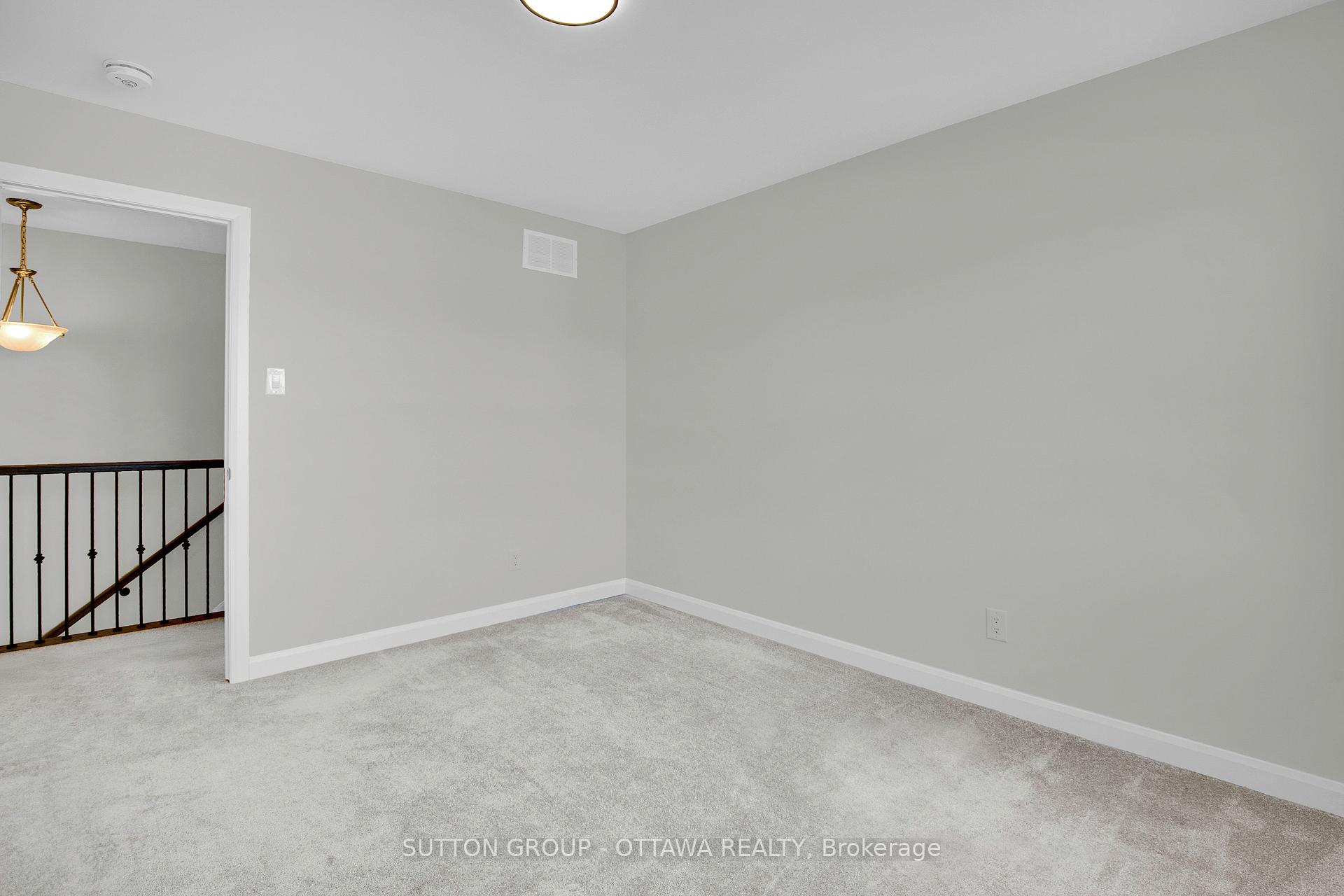 Photo 32 of 1021 Offley Road, Ottawa, Mahogany Community — HOMEH
