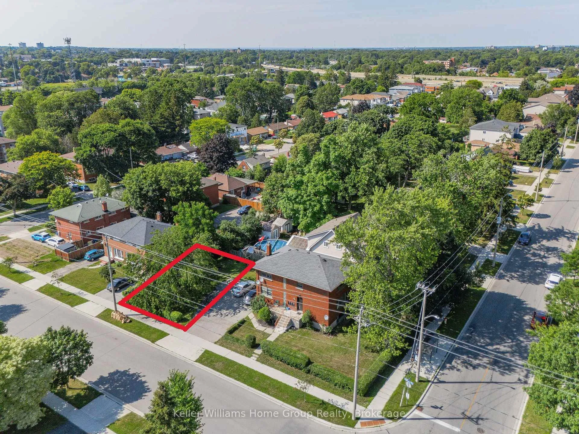 Photo 1 of 228A Connaught Street, Kitchener — HOMEH